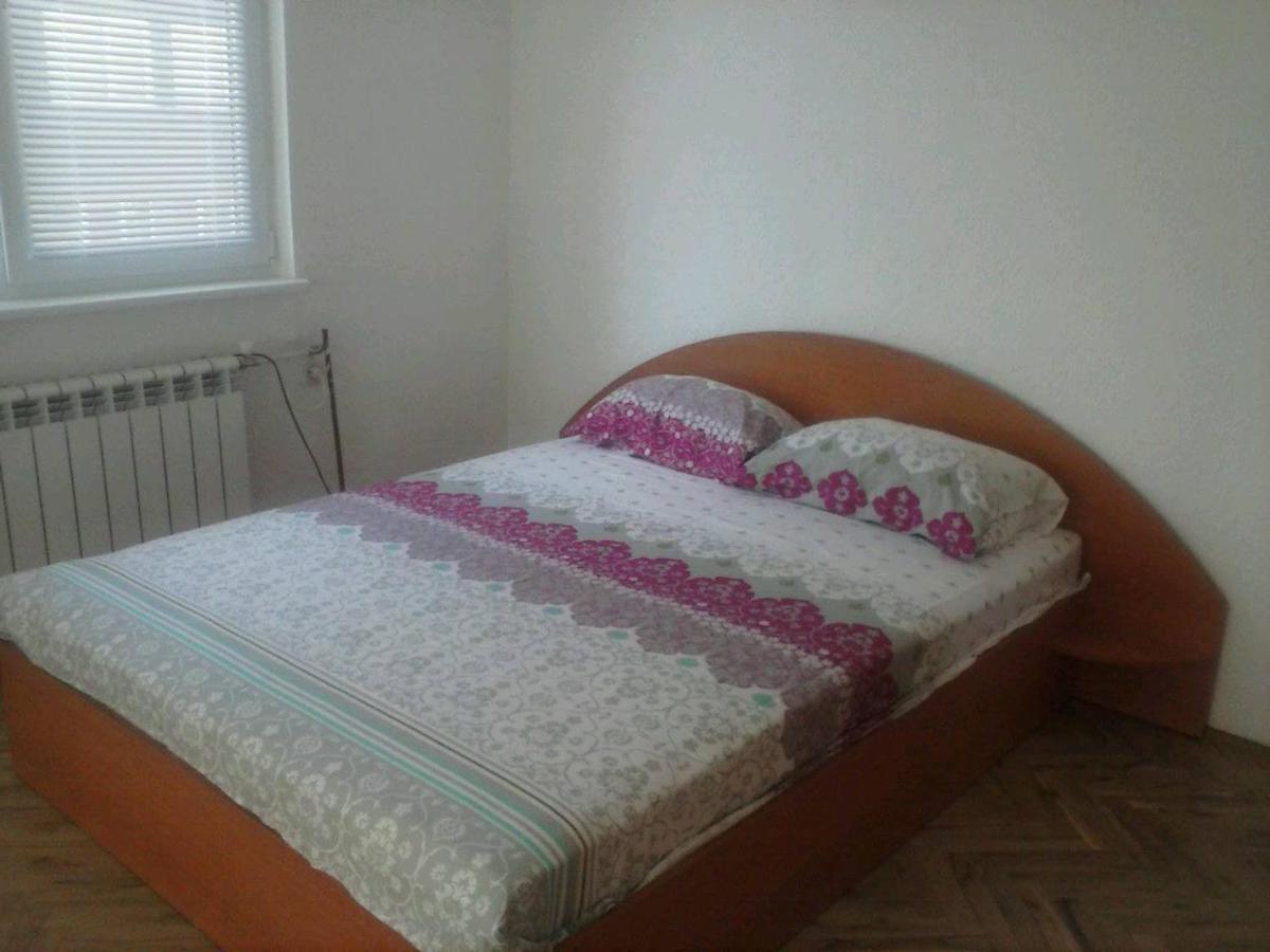 Семеен Хотел Стаси Pomorie Eksteriør billede